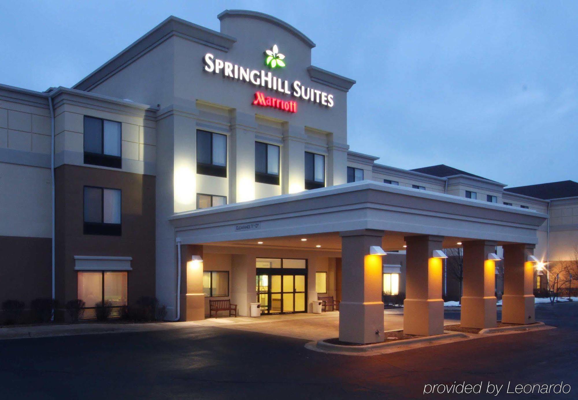 สปริงฮิลล์ สวีท แกรนด์แรพิดส์ นอร์ท Hotel ภายนอก รูปภาพ